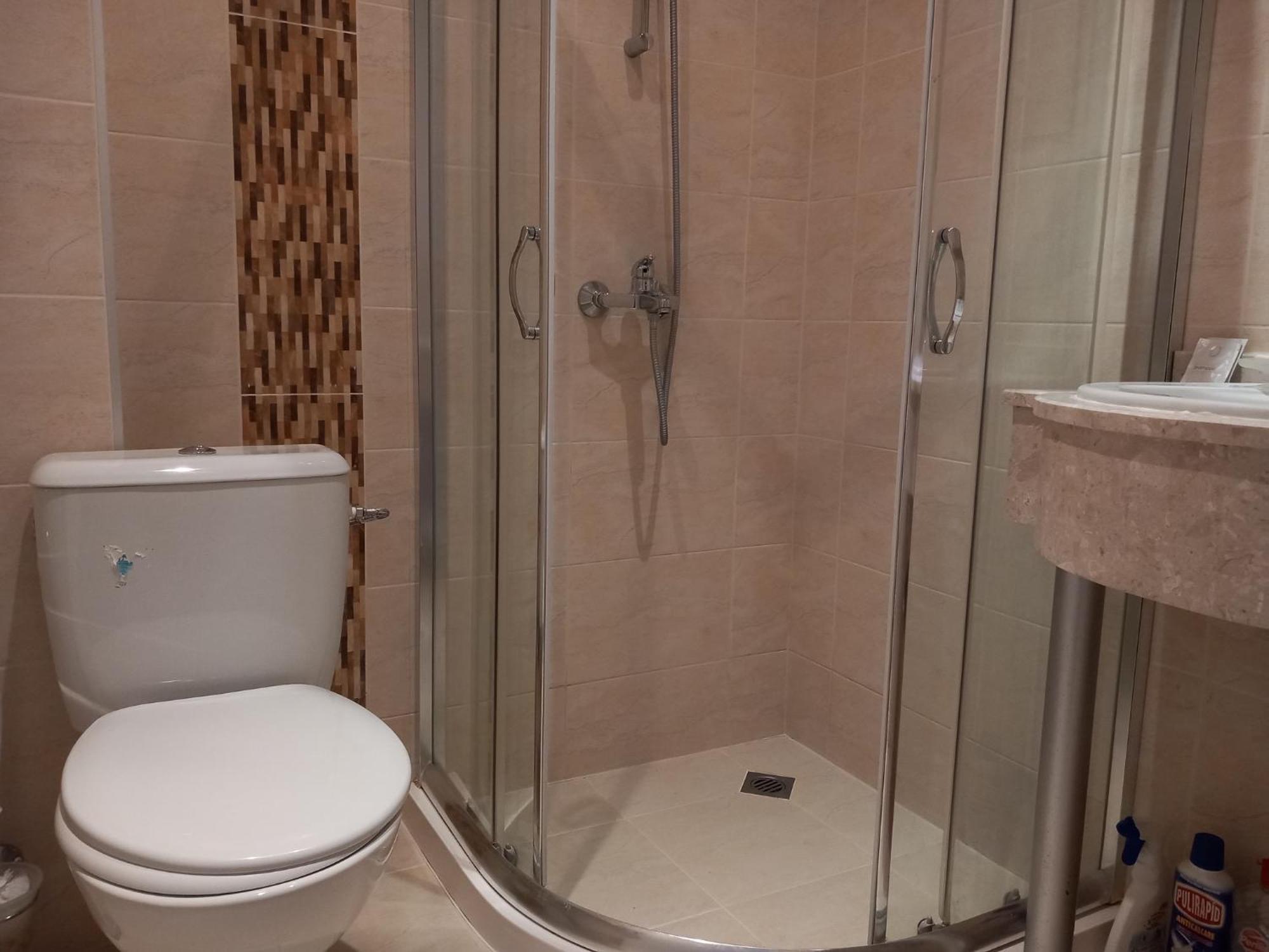 Private Apartments In White Rock Castle بالشيك المظهر الخارجي الصورة