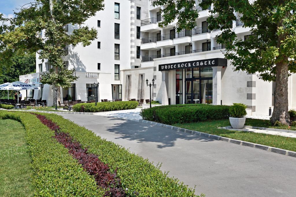 Private Apartments In White Rock Castle بالشيك المظهر الخارجي الصورة